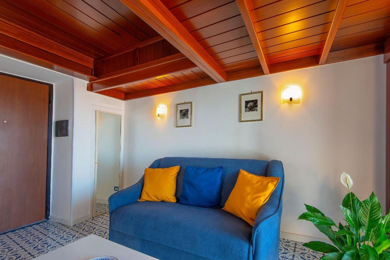 Marileo Amalfi Apartment Bagian luar foto