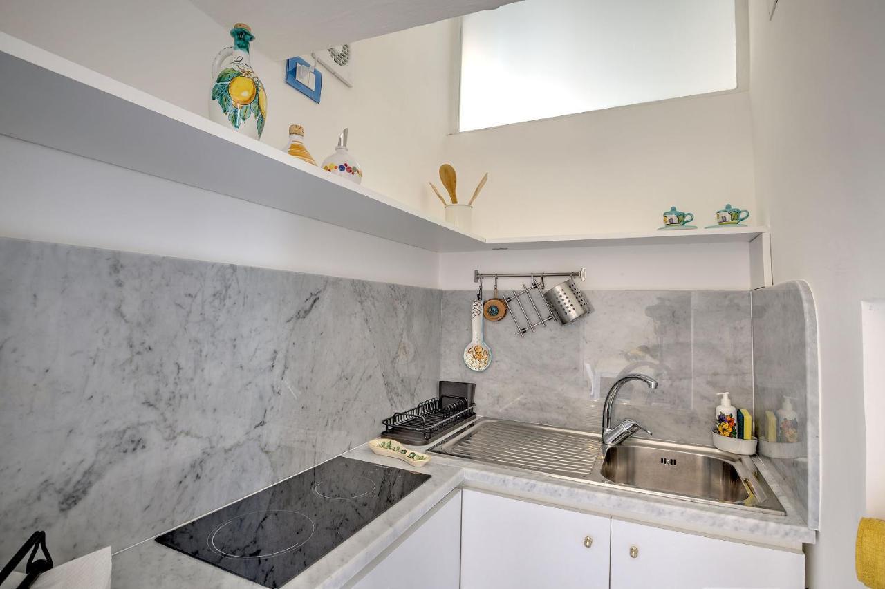 Marileo Amalfi Apartment Bagian luar foto