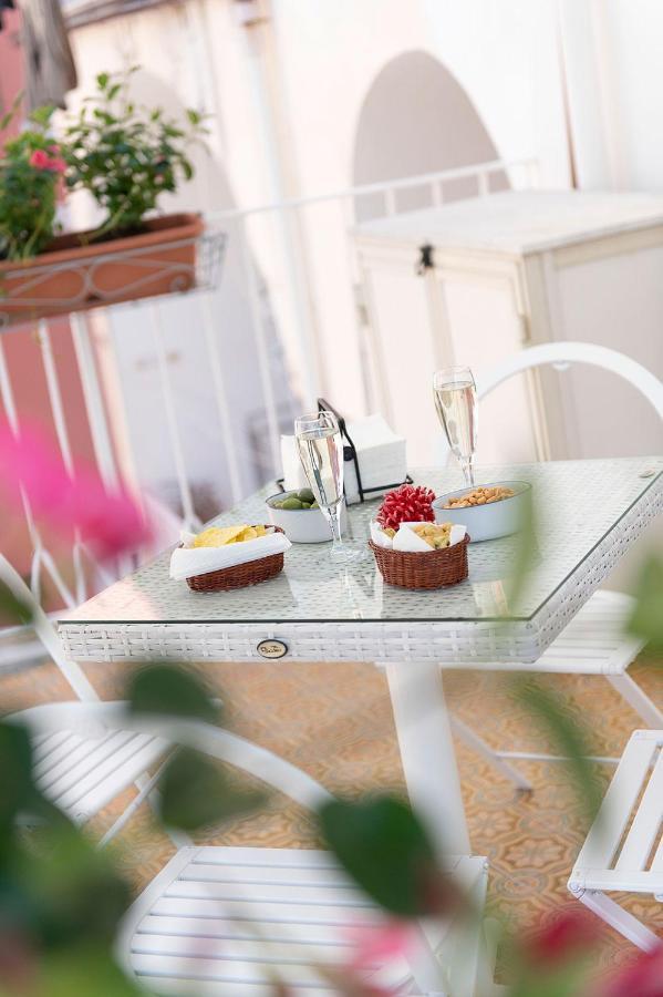 Marileo Amalfi Apartment Bagian luar foto